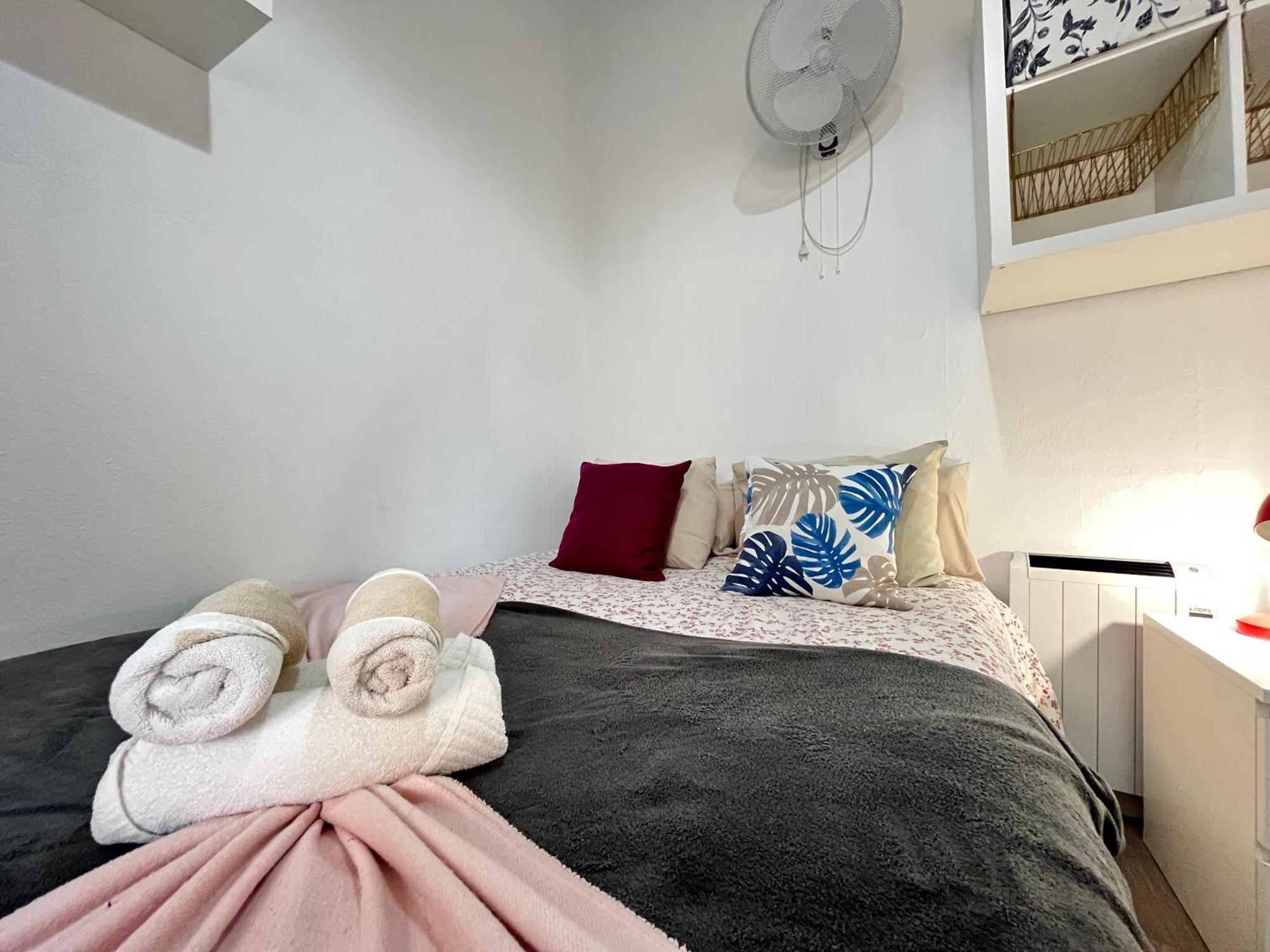 Ile Aina Exterior Nuevo Pena Apartment มาดริด ภายนอก รูปภาพ
