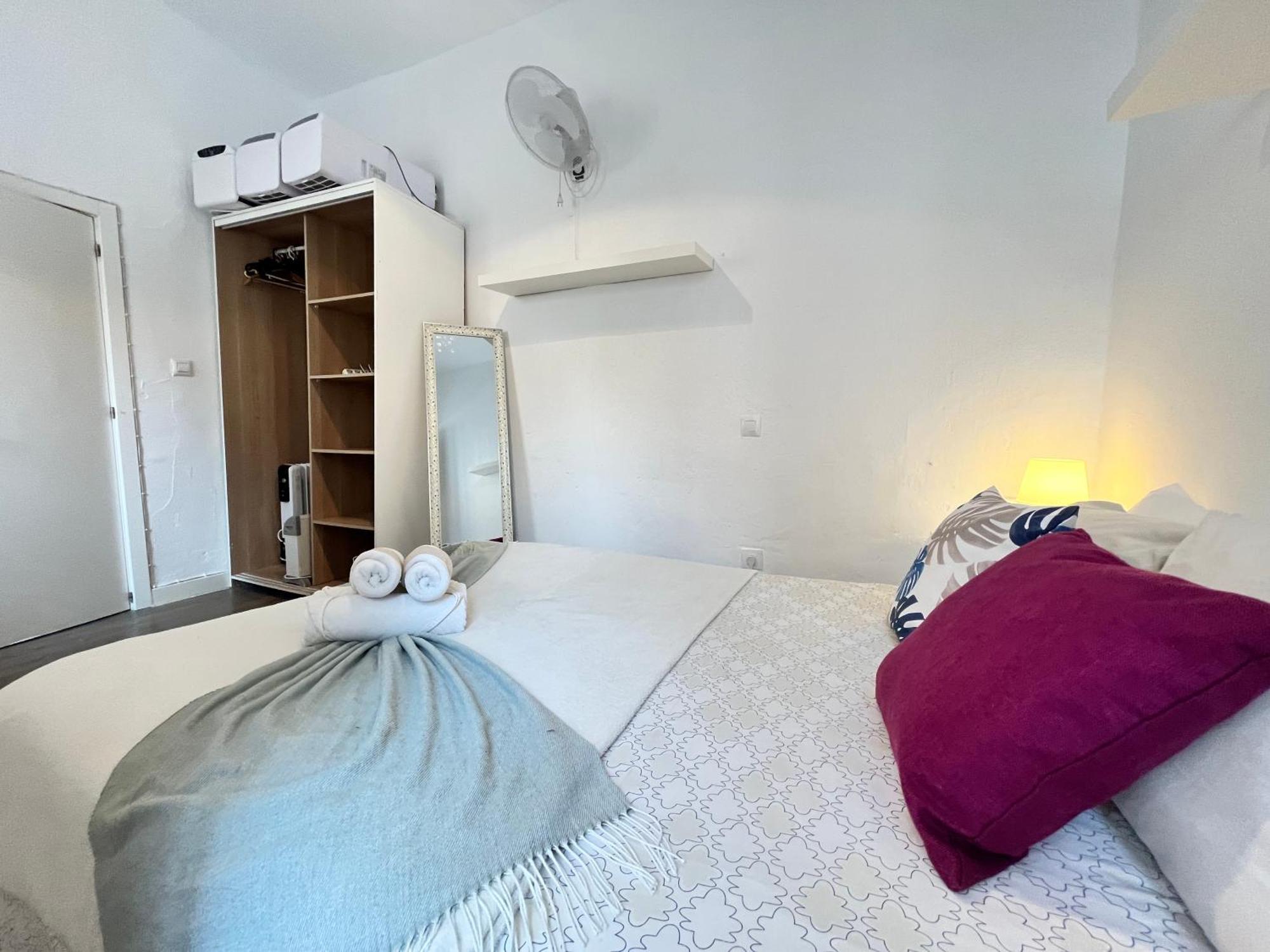 Ile Aina Exterior Nuevo Pena Apartment มาดริด ภายนอก รูปภาพ