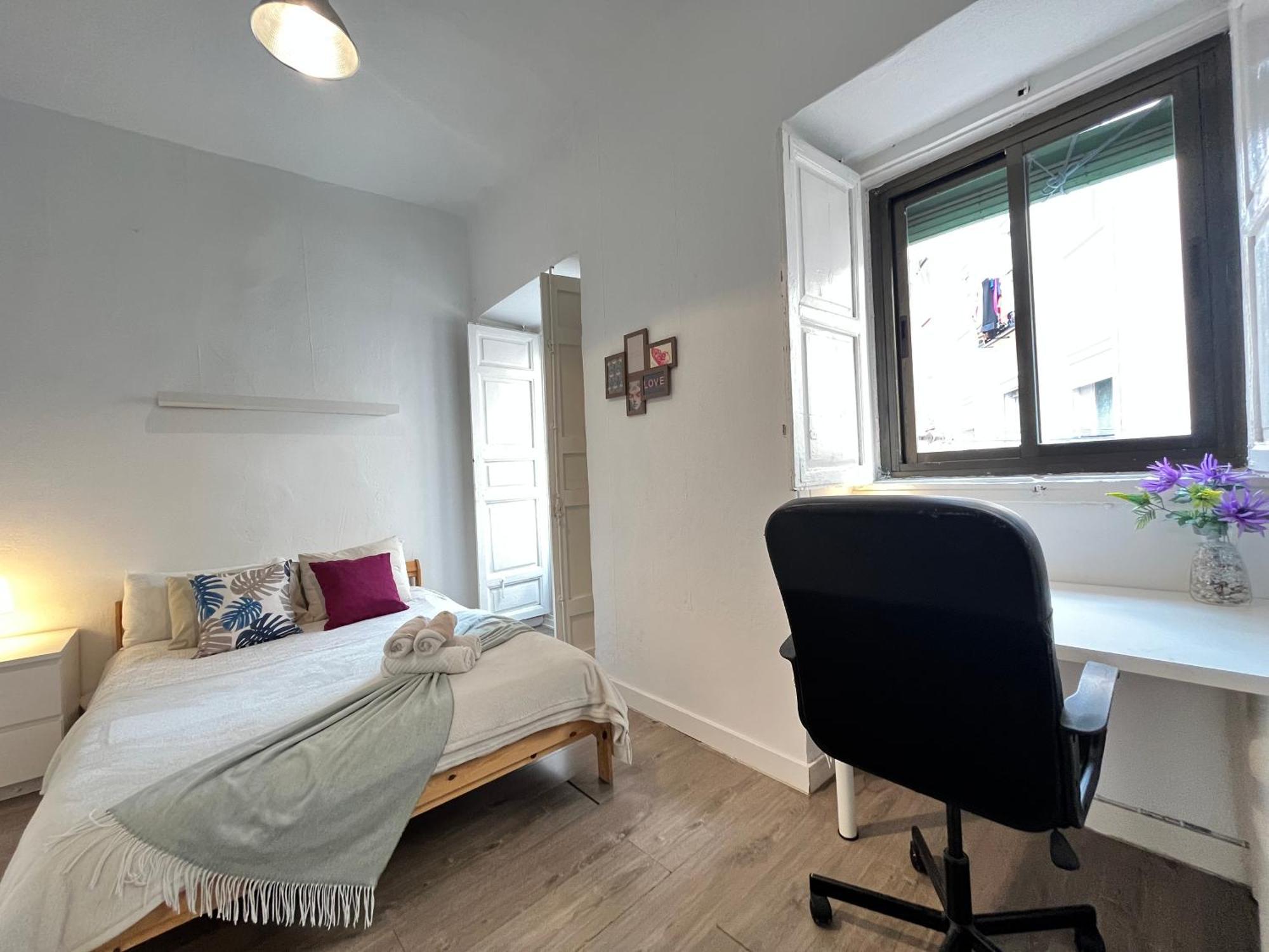Ile Aina Exterior Nuevo Pena Apartment มาดริด ภายนอก รูปภาพ
