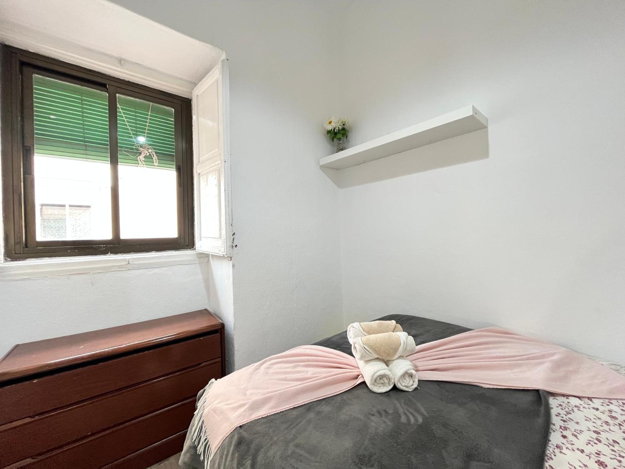 Ile Aina Exterior Nuevo Pena Apartment มาดริด ภายนอก รูปภาพ