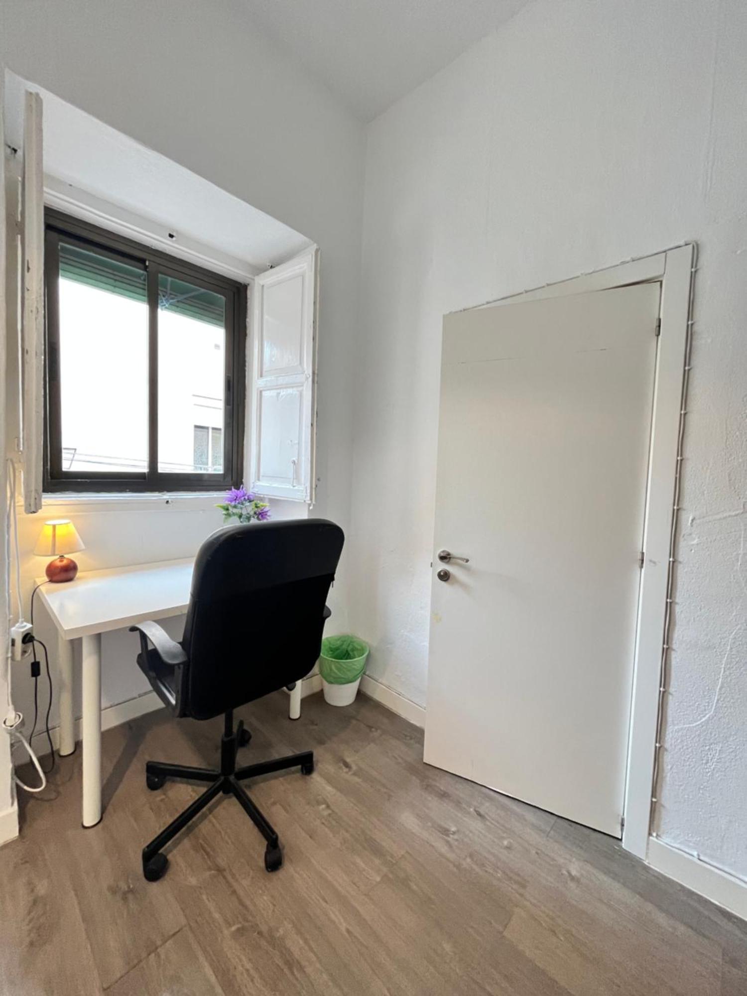 Ile Aina Exterior Nuevo Pena Apartment มาดริด ภายนอก รูปภาพ
