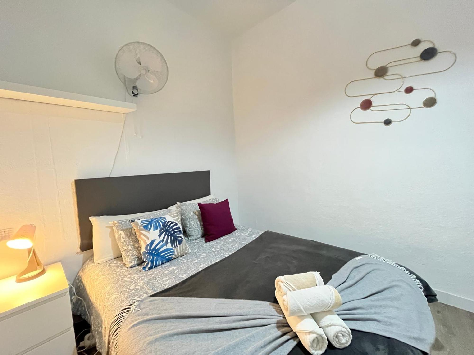 Ile Aina Exterior Nuevo Pena Apartment มาดริด ภายนอก รูปภาพ